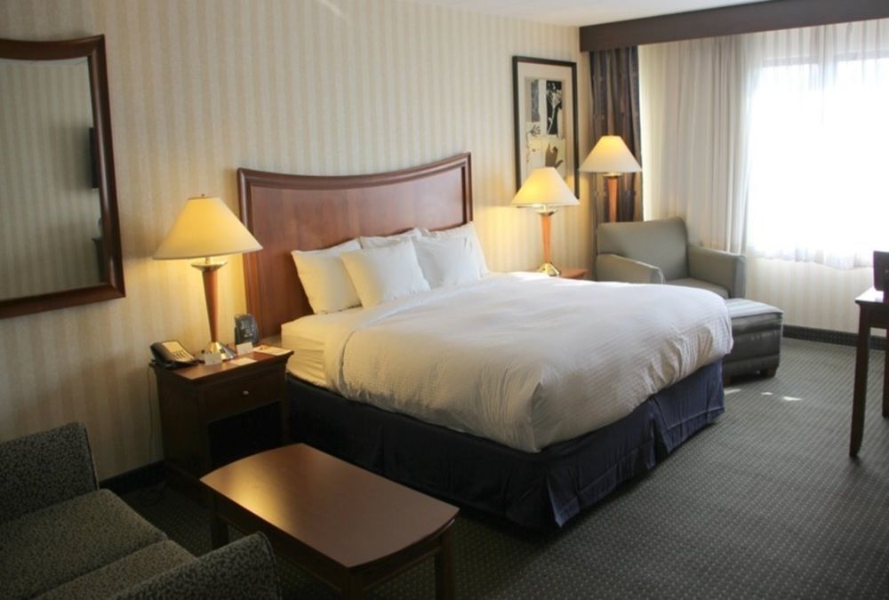 Doubletree By Hilton Pittsburgh Monroeville Convention Center Exteriör bild